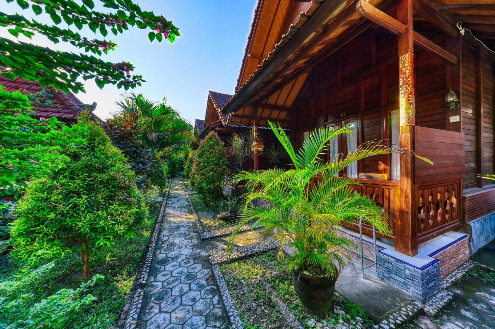 Asoka Bungalows Ped Esterno foto