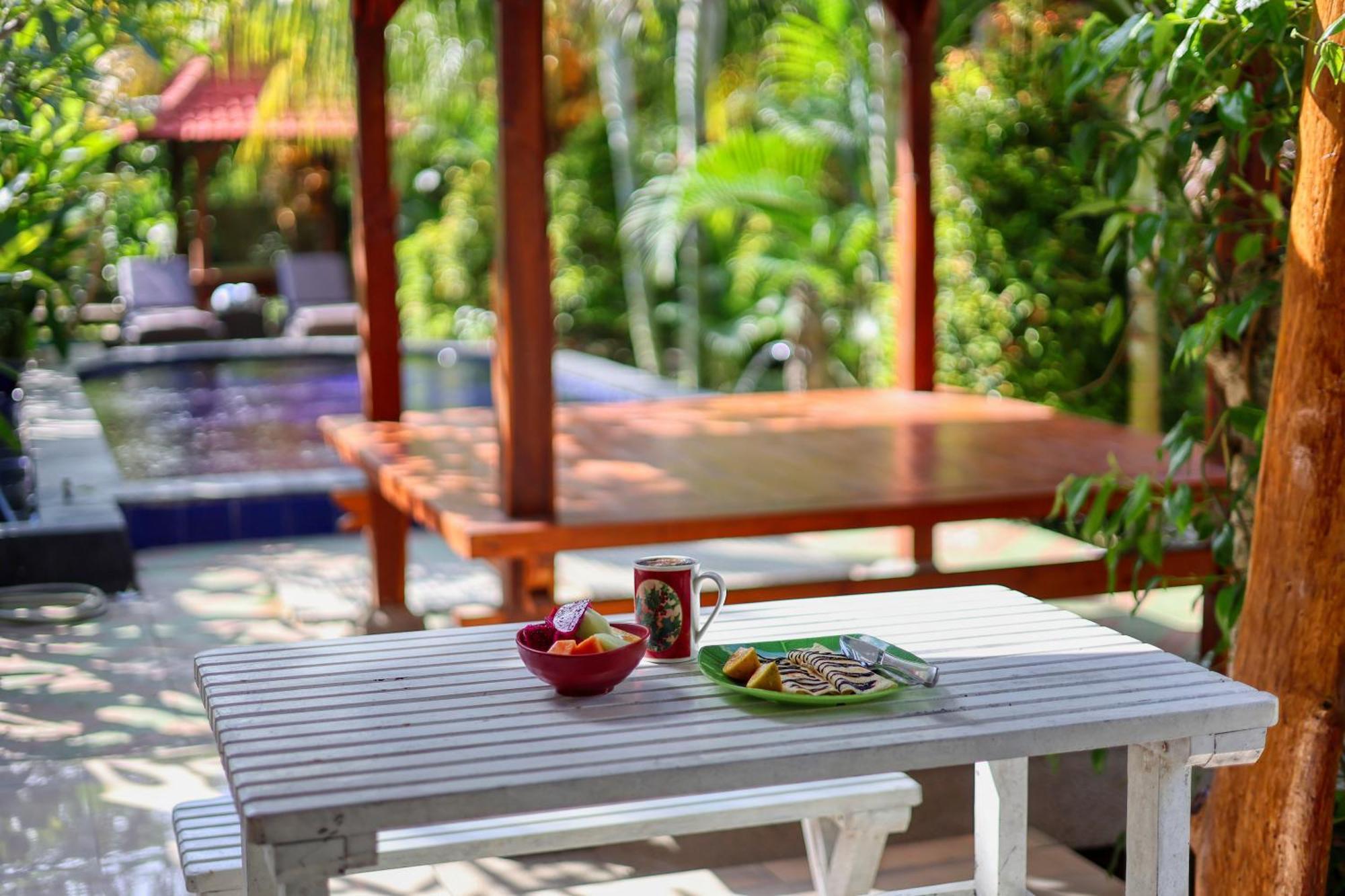 Asoka Bungalows Ped Esterno foto